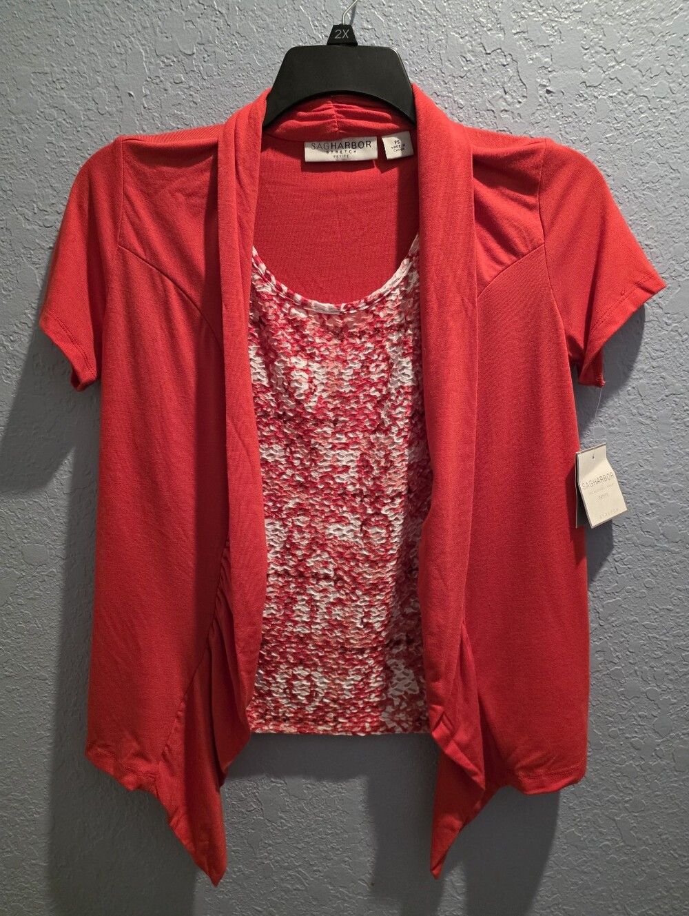 Sag Harbor Coral-Red Short Sleeve Cardigan with Patterned Shell